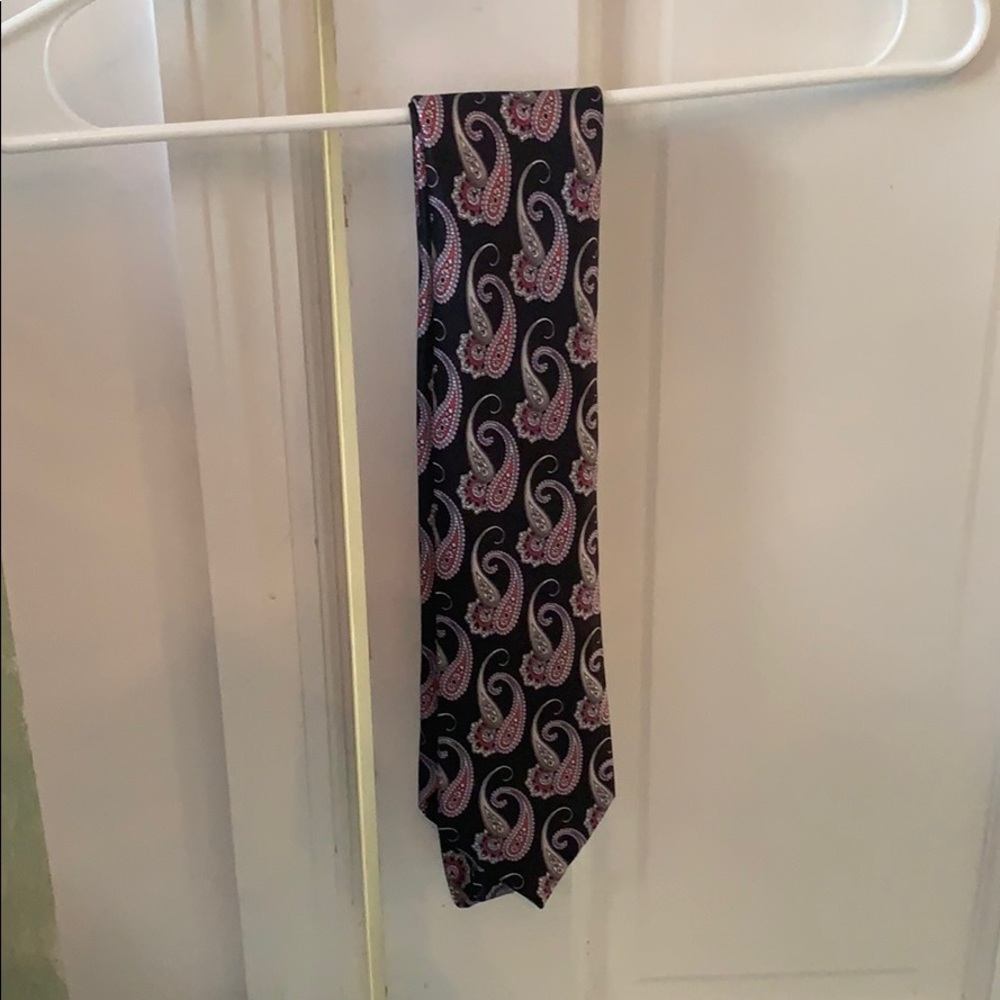 Men’s tie